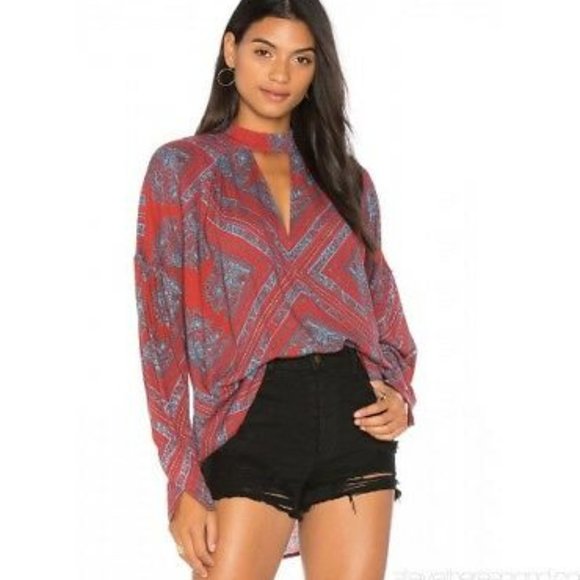 Free People Tops - FREE PEOPLE FLORAL RED FLARE BLOUSE NWOT! Sz XS